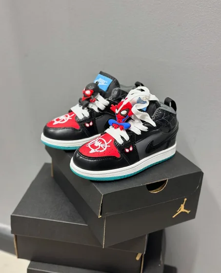 Jordan 4