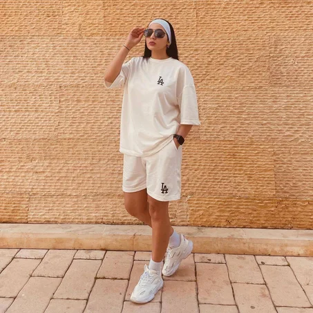 أنسامبل صيفي سبور – خفيف ومريح لأيام الحر