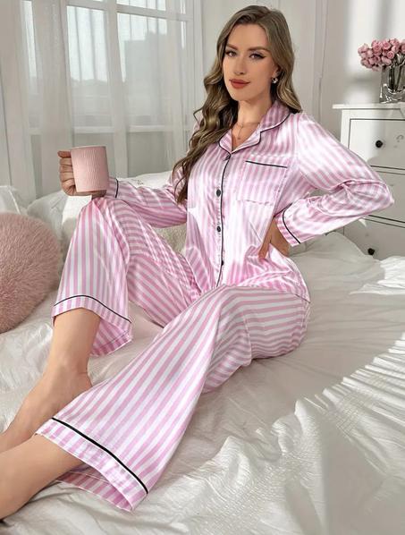 Dames Roze Satijnen Pyjama