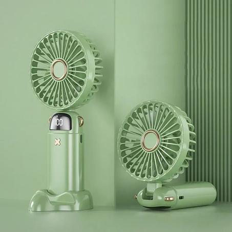 مروحة يدوية