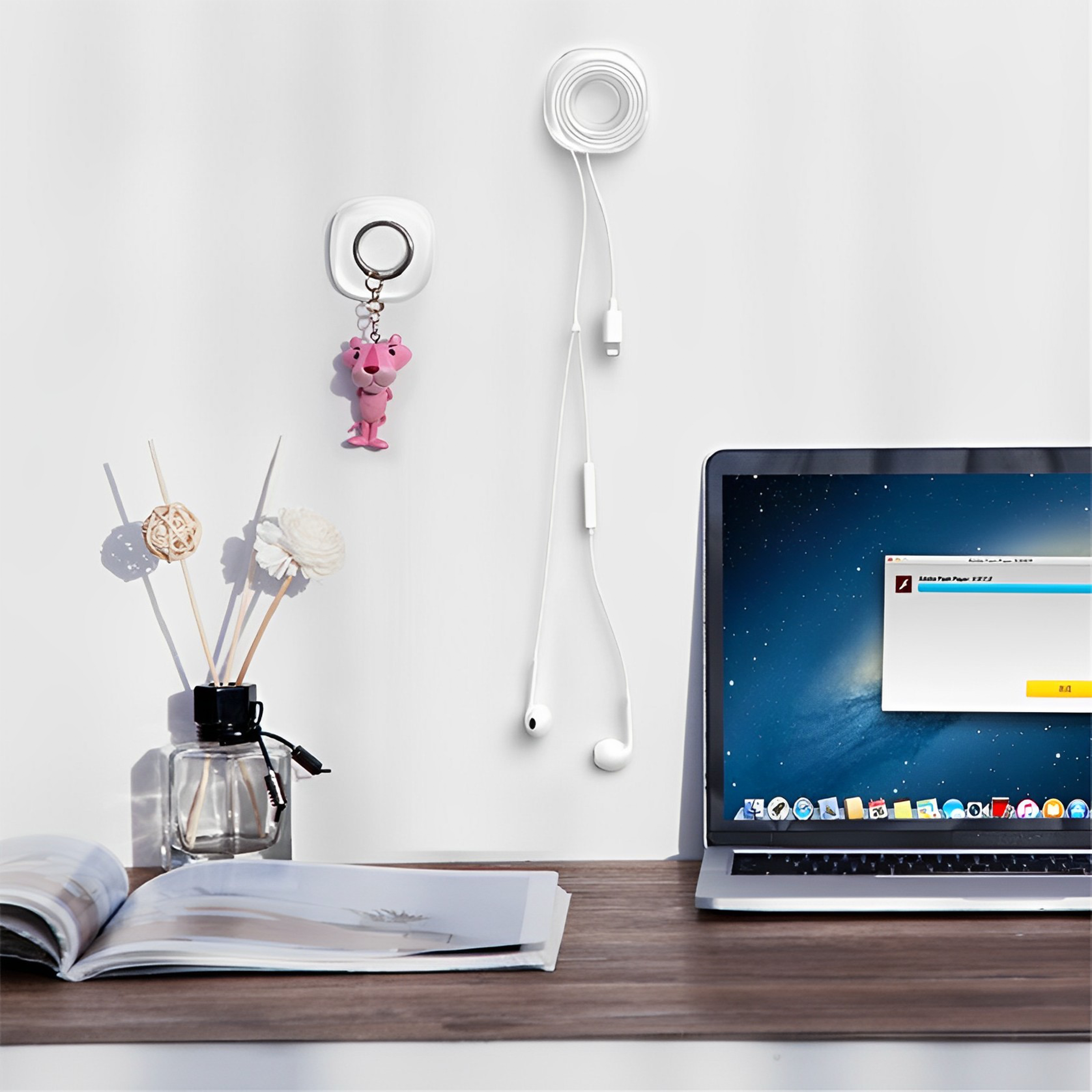 حامل متتعد الاستخدامات للحائط