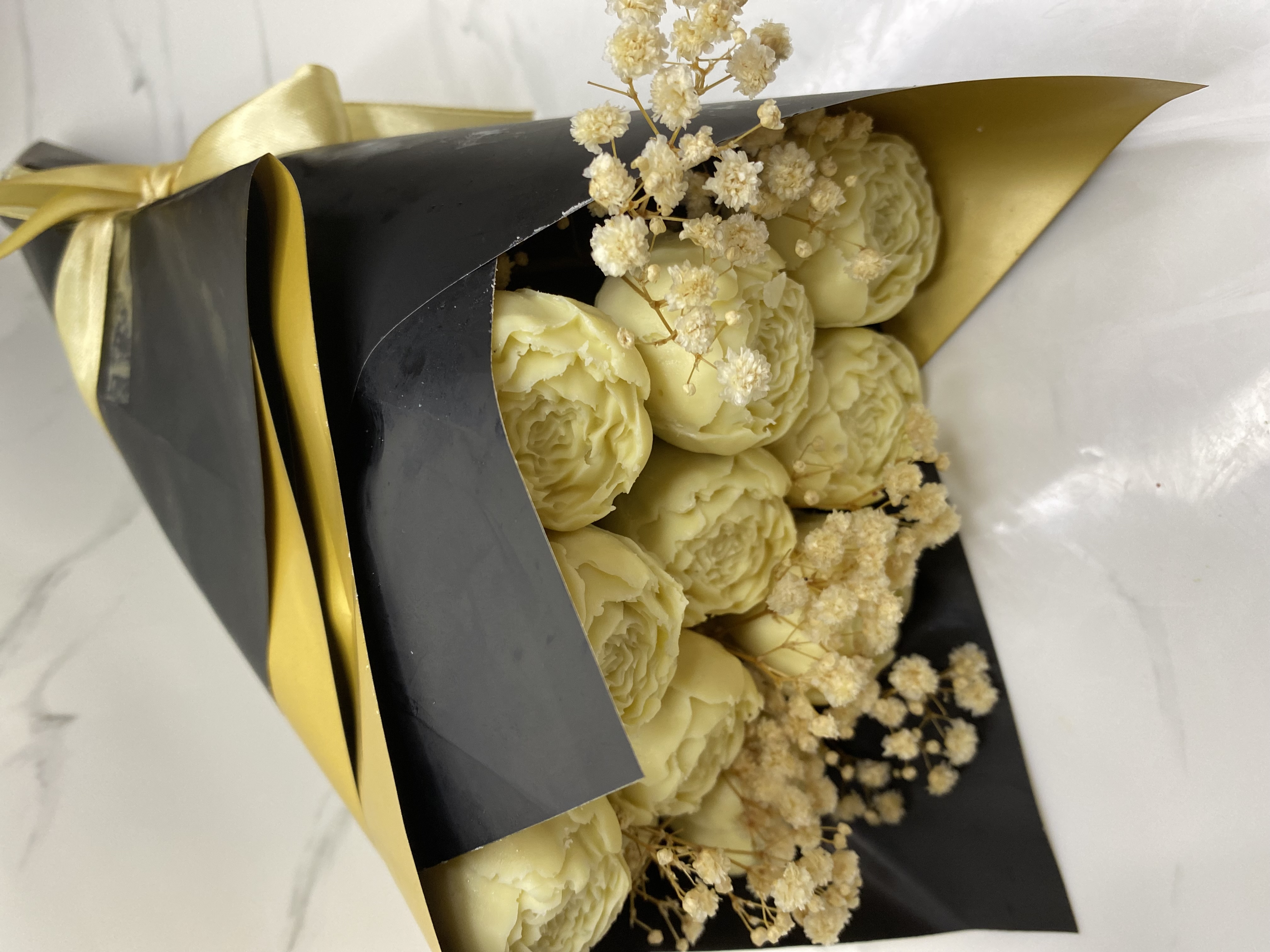 bouquet chocolats Disponibles seulement Tanger