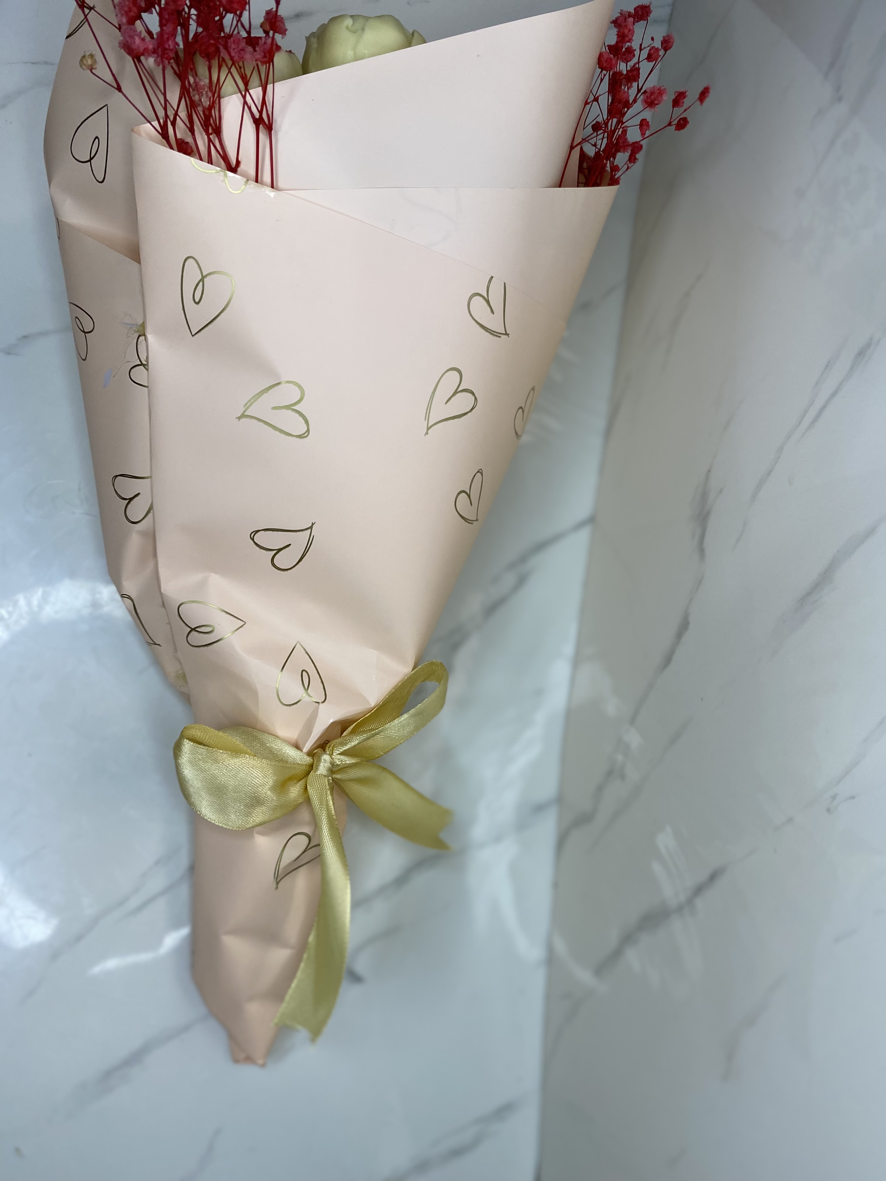 bouquet chocolats Disponibles seulement Tanger