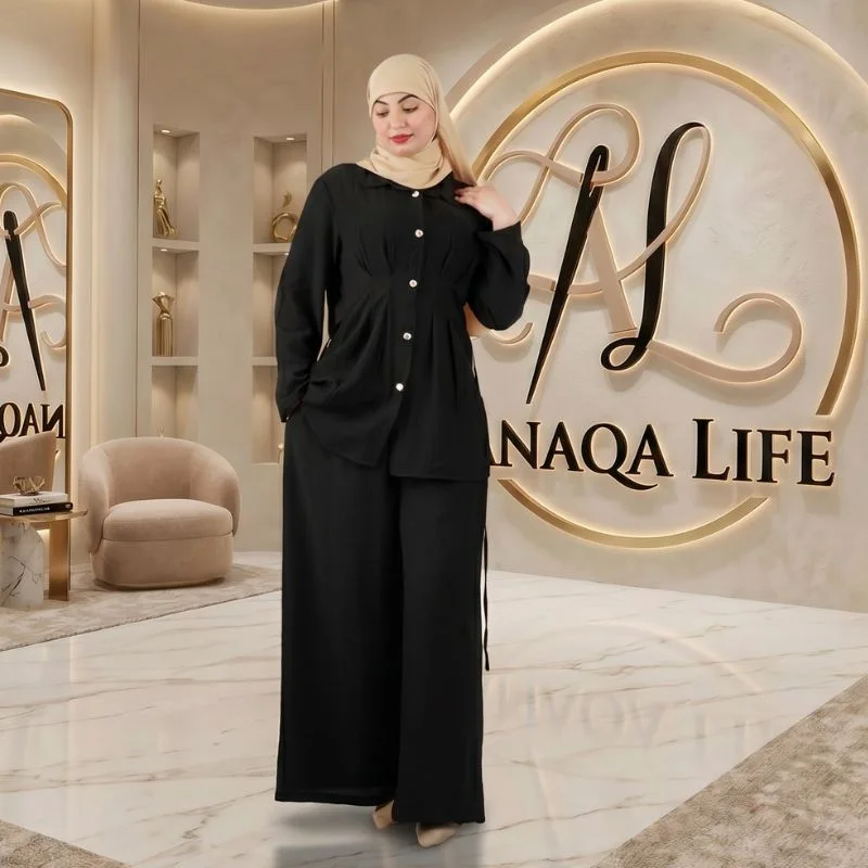 أسود