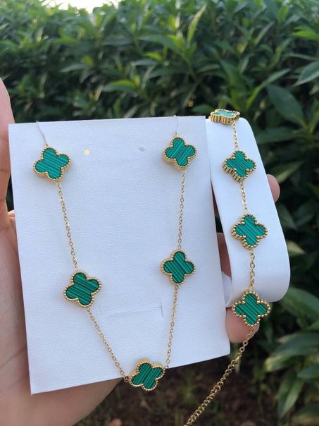 💎 أونسومبل Vainclef في اللون الأخضر 💎 سلسلة و معها براسلي بنفس اللون 💎