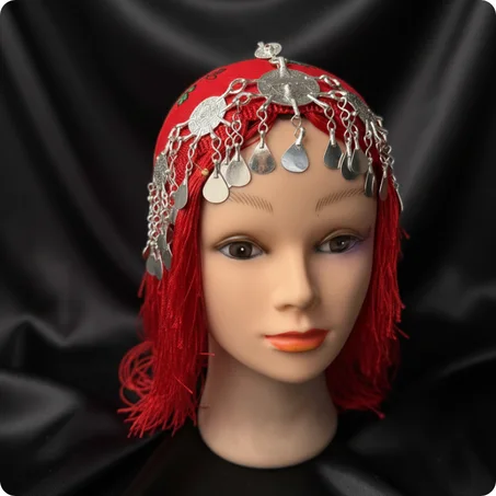 قلادة رأس أمازيغية تقليدية – معدن فضي مع خرز أحمر