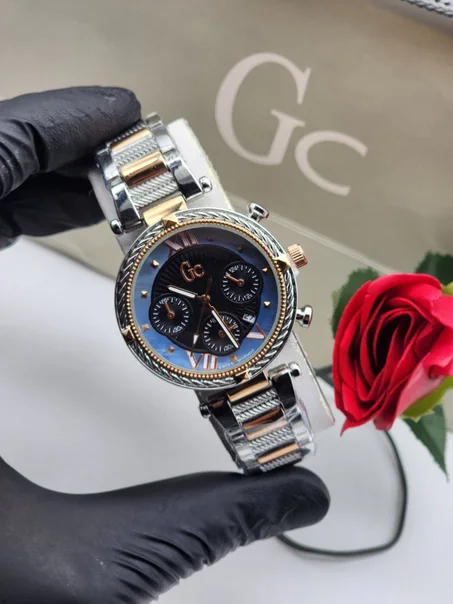 ساعة Gc Chronograph (نسائية