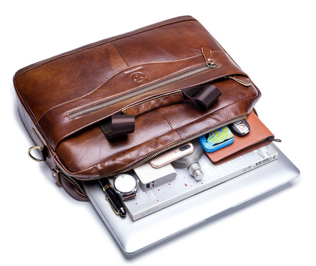 حقيبة رجالية