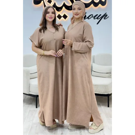 ROBE LAYALI