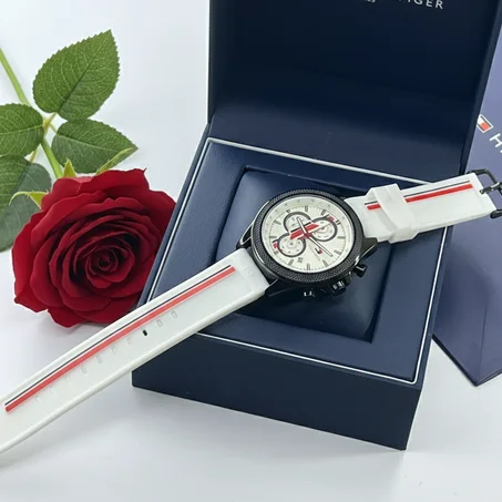 Montre tommy Hilfiger original mouvement automatique