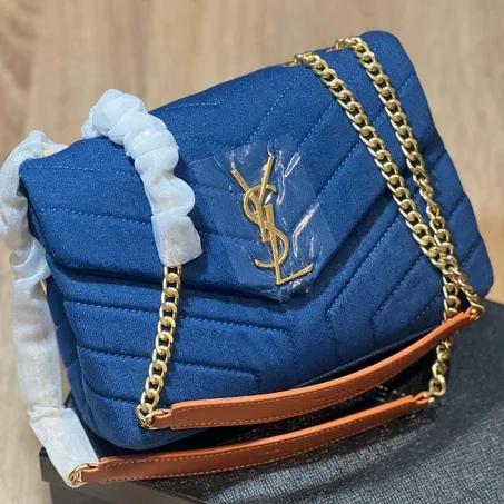 حقيبة نسائية Yves saint Laurent