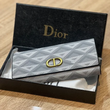 محفظة نسائية Dior