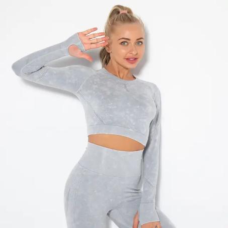 ENSEMBLE SPORT GRIS 2 PIECES