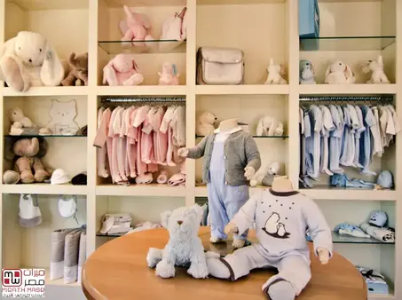 ملابس واكسسوارات اطفال