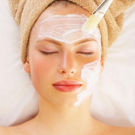 العناية بالبشرة