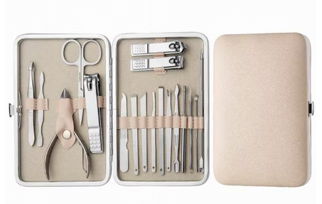 طقم مانيكير فاخر 18 قطعة داخل علبة أنيقة وراقية