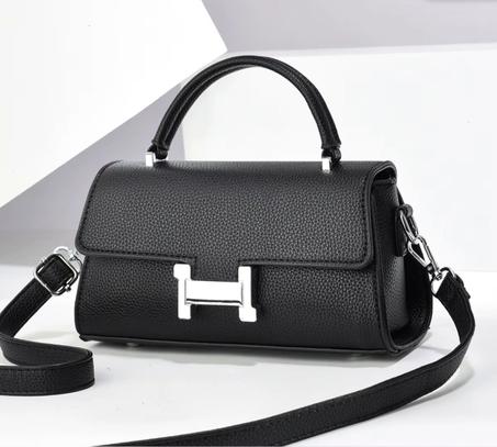 ساك جلد فاخر – ستايل شيك وأصلي للبنات والنساء