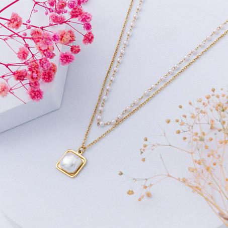 القلادة الغنية عن التعريف (مع ذهبي مثل الأصلي لا يتغير لونه) ✨️✨️✨️