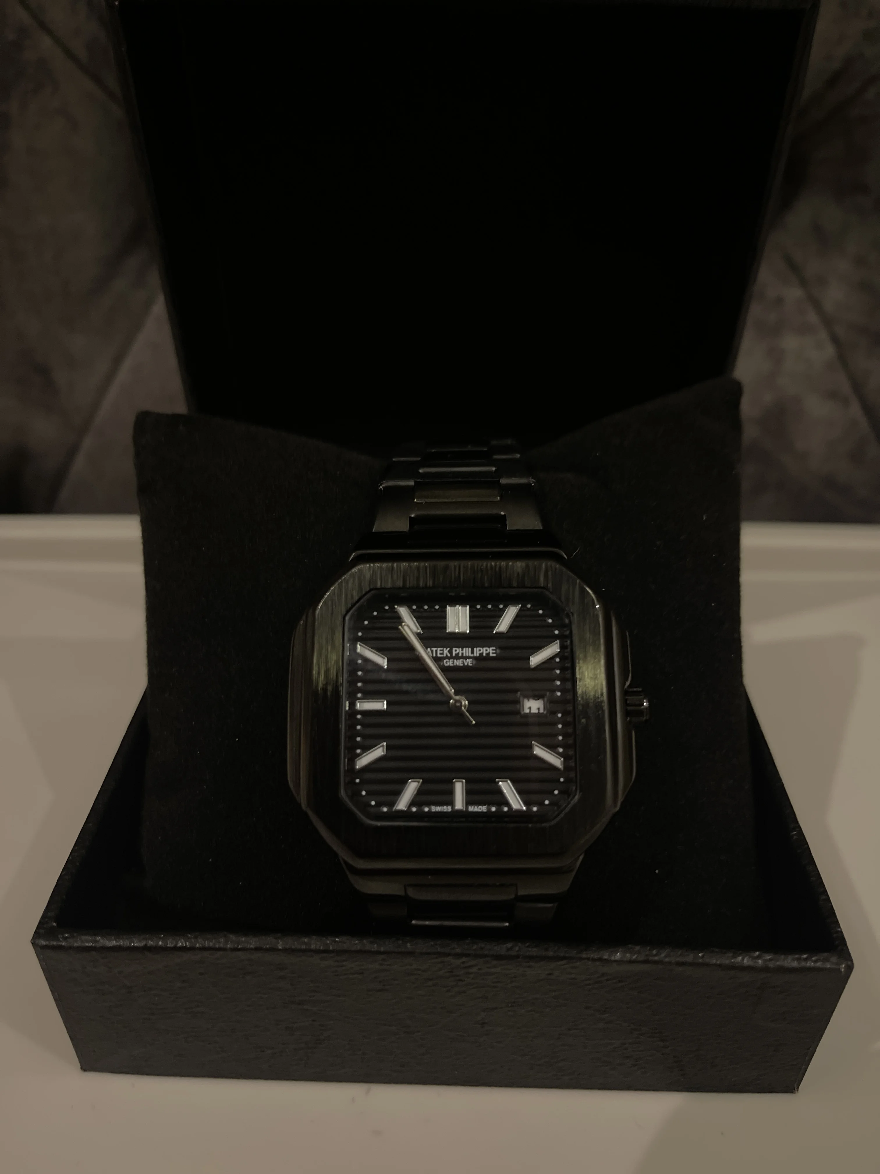 Patek Philippe Cubitues noir cadran noir