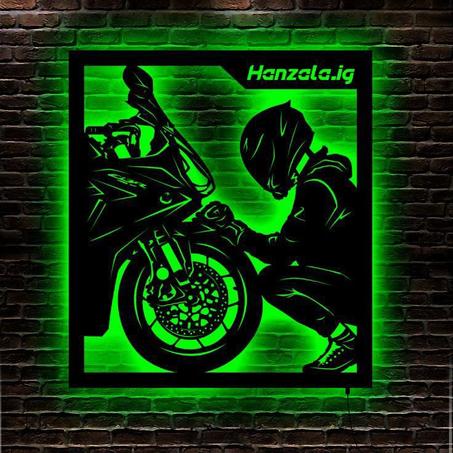 tableau moto en bois mdf avec led RGB