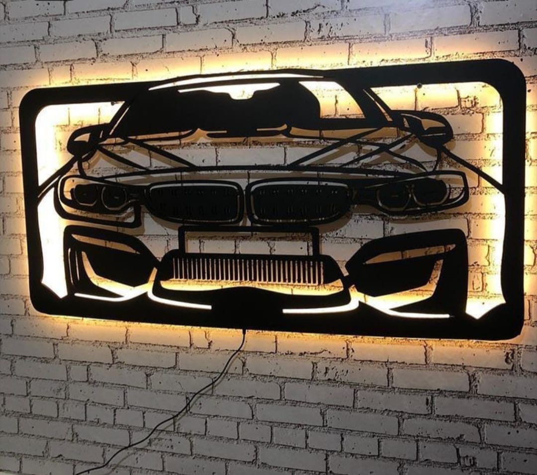 tableau BMW  en bois mdf avec led RGB