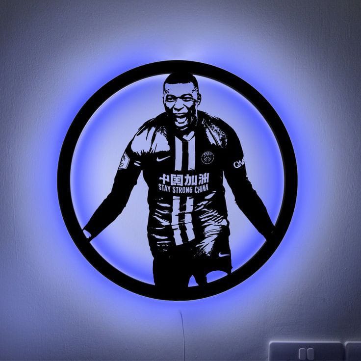 tableau MBAPPE en bois mdf avec led RGB