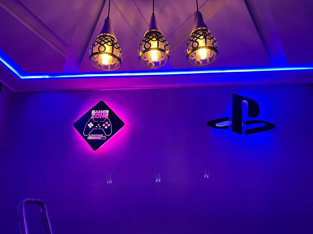 tableau gaming zone en bois mdf avec led RGB