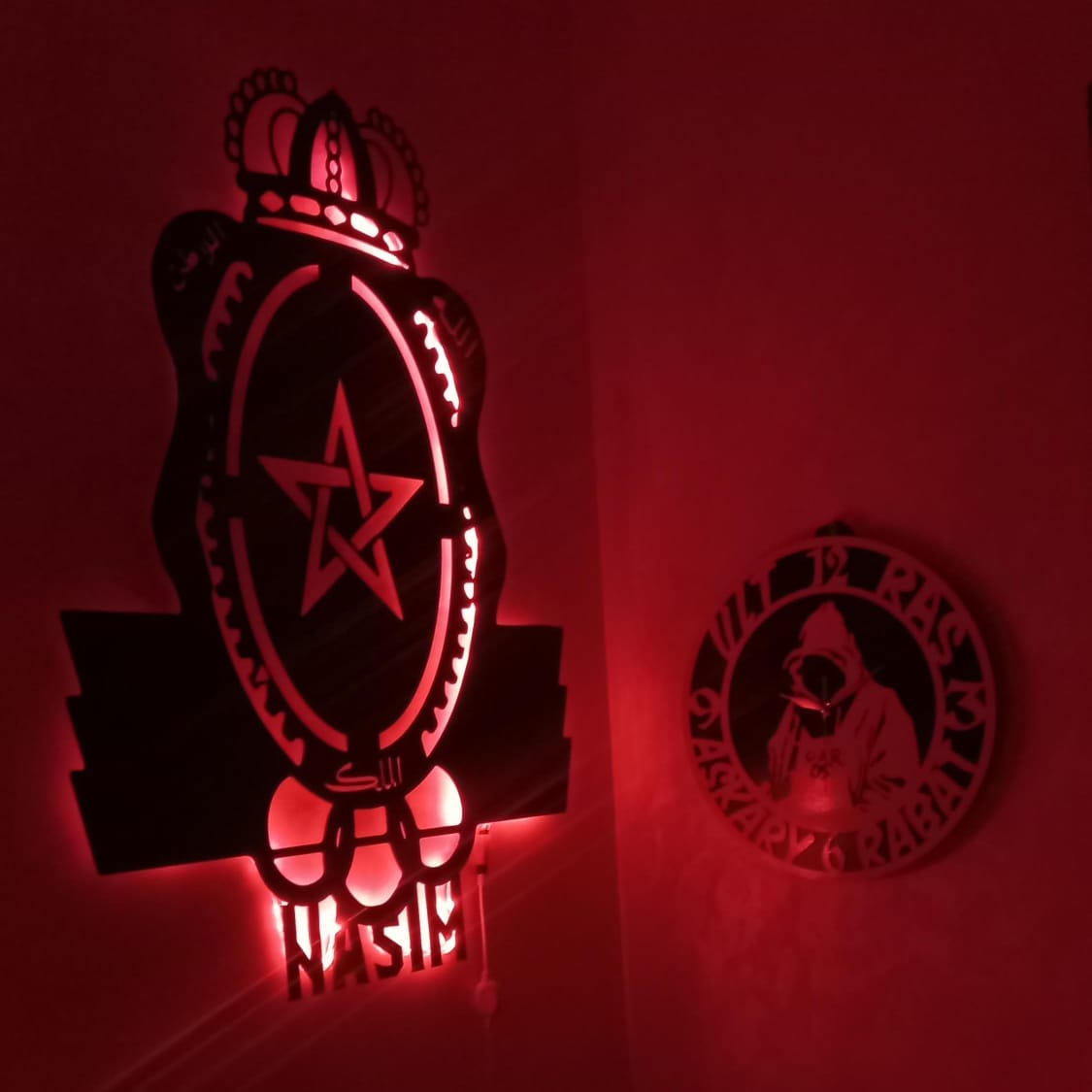 tableau AS FAR en bois mdf avec led RGB