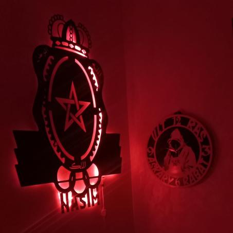 tableau AS FAR en bois mdf avec led RGB