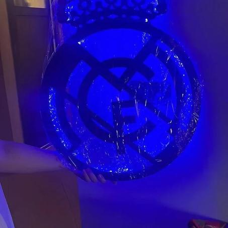 tableau real madrid en bois mdf avec led RGB