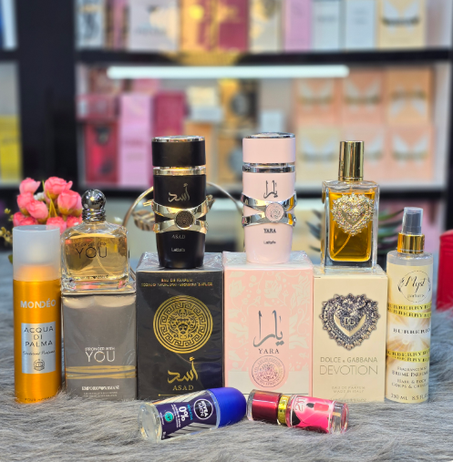مجموعة عطور للنساء و الرجال