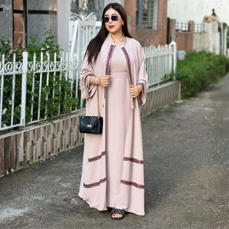 عباية 3 قطع بتصميم فاخر ومحتشم