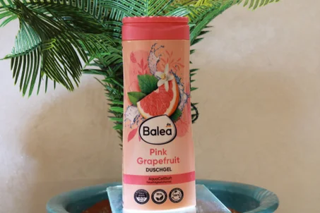 🍊 انتعاش PINK GRAPEFRUIT – استحمام مليء بالحيوية والنضارة! 🍊