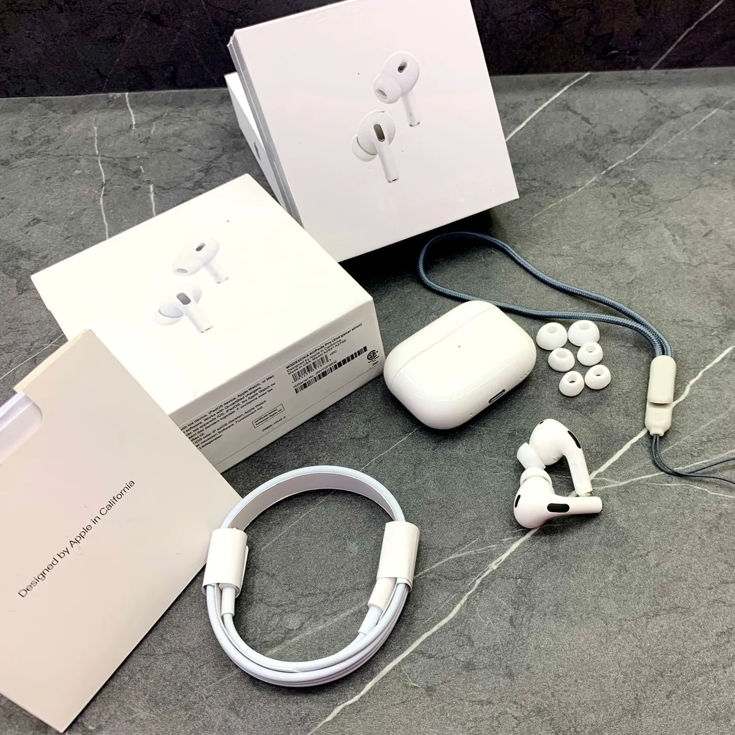 AlRPODS PRO (PREMIUM QUALITY) + 6 MOIS SPOTIFY PREMUIM