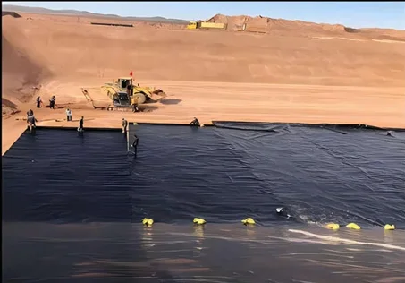 revêtement en HDPE pour un projet de résidus miniers d'or au Ghana