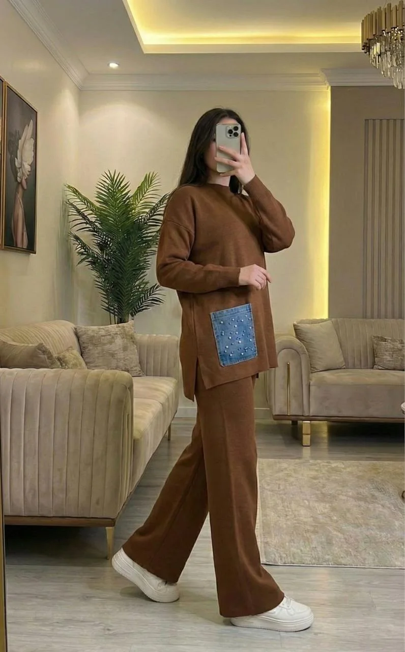 طقم تريكو نسائي (قطعتين) - جودة ممتازة وتصميم عصري ✨