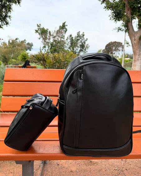 محفظة رائد الأنيقة وبوشيط اليد