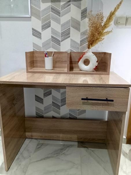 BUREAU TYLOR EN BOIS AVEC ETAGERE