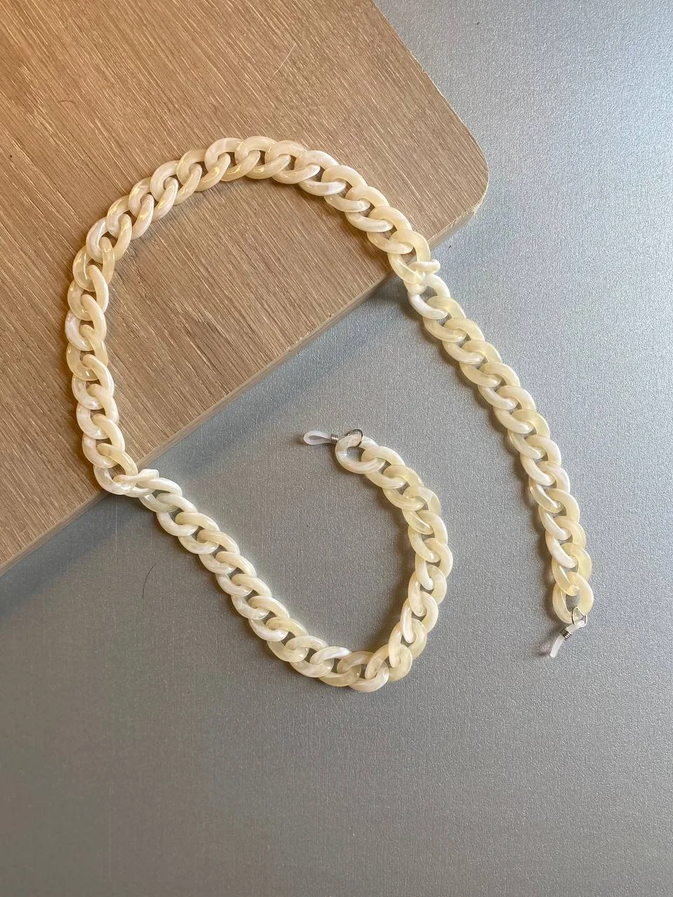 Chaîne de lunettes en acrylique moyen mouchti