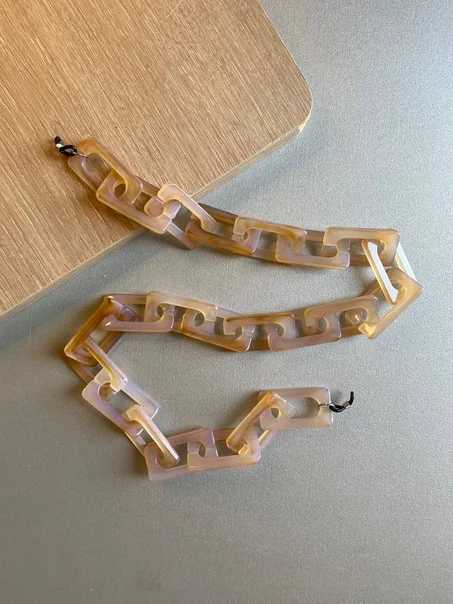 Chaine Acrylique grande moucheté