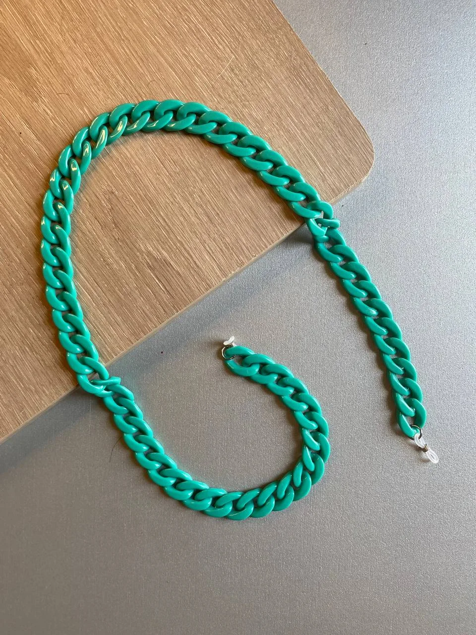 Chaîne de lunettes en acrylique moyen