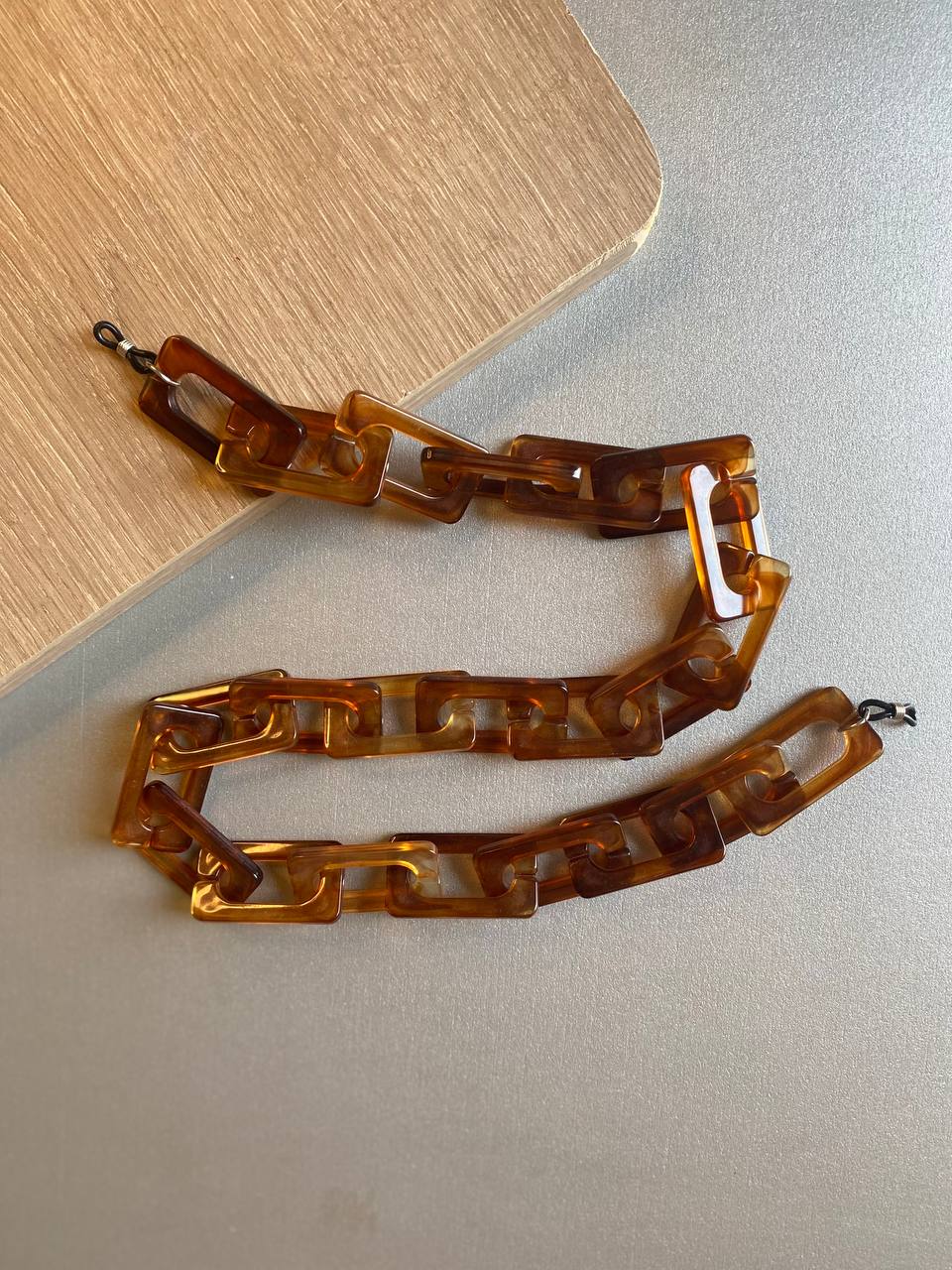 Chaine Acrylique grande moucheté