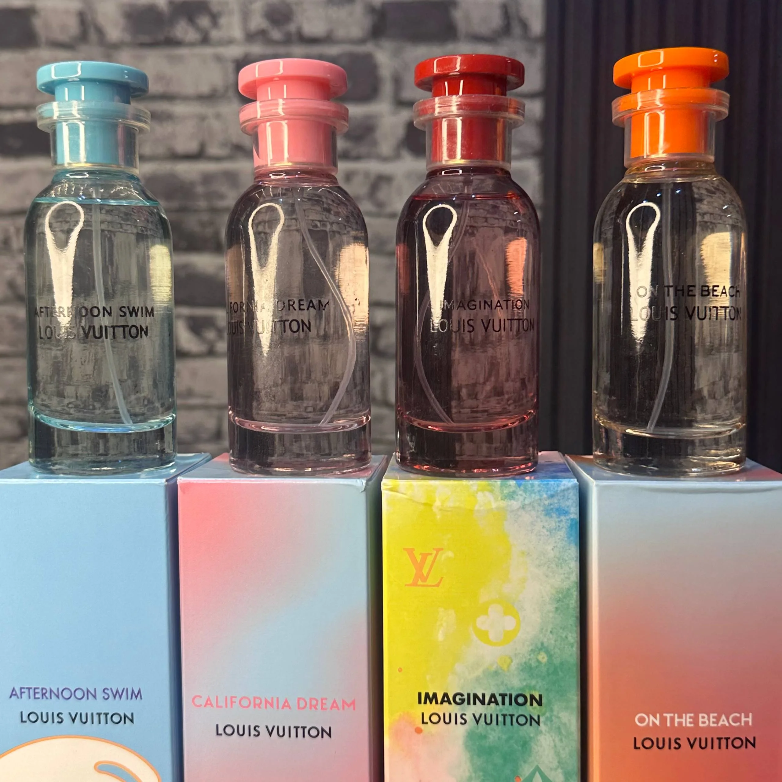 أربع عطور لويس فيتون في باك واحد  😳🔥