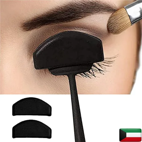 أداة وضع ظلال العيون