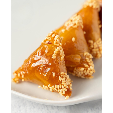 بريوات باللوز