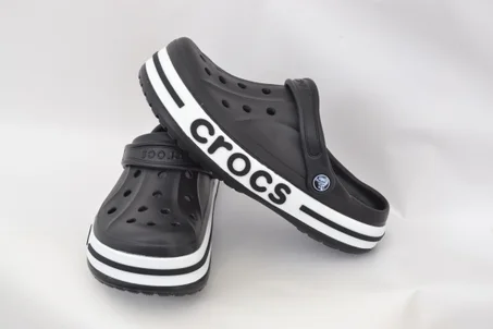 Al-Safaa Crocs