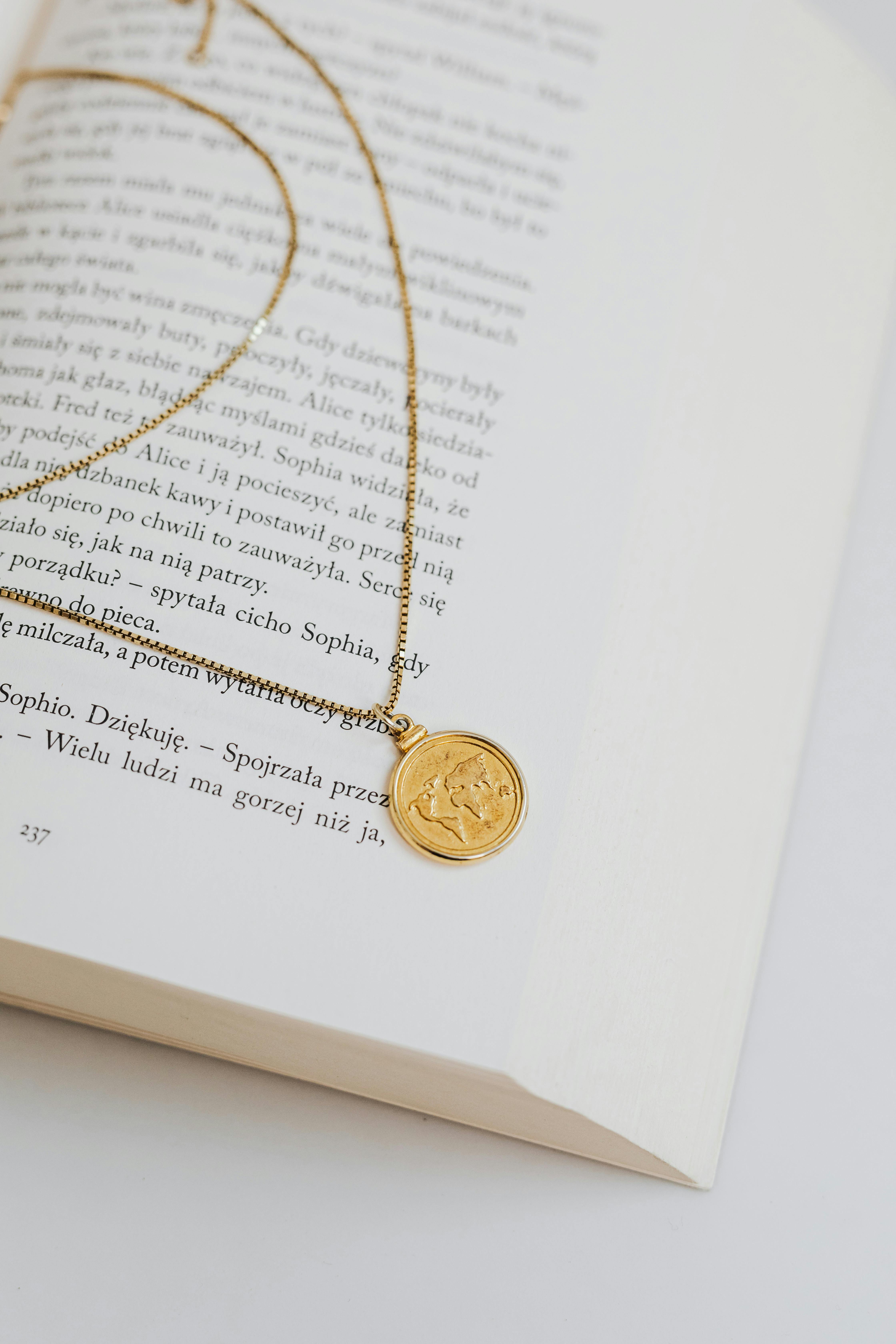 حزمة: ساعة+سلسلة+علبة