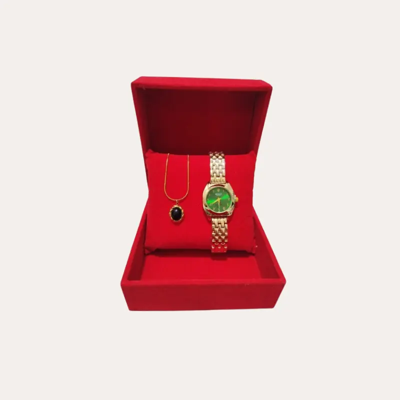 حزمة: ساعة وقلادة للنساء