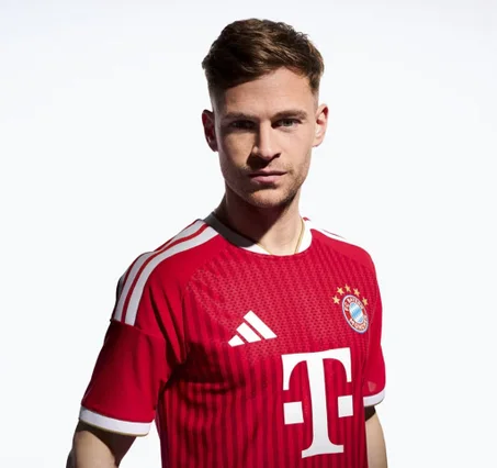 BAYERN HOME  KIT  26-27
