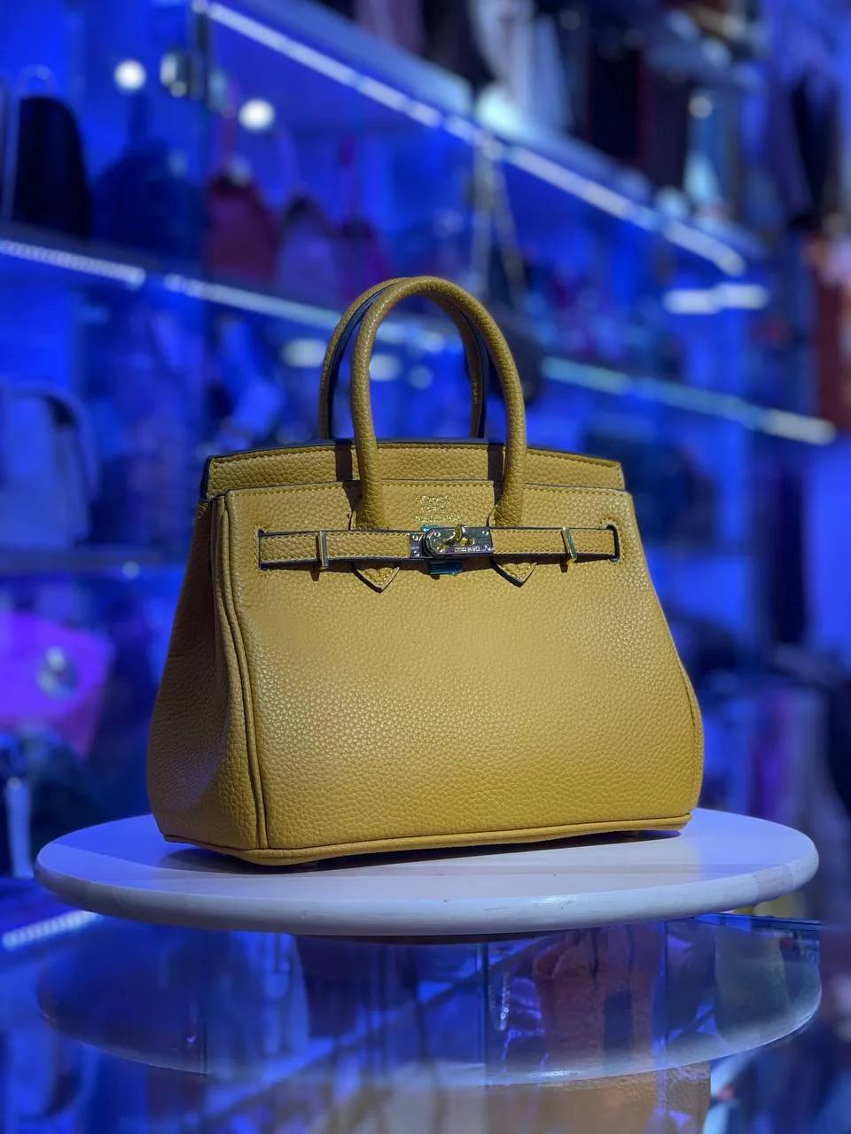 Sac à main Hermès Birkin 25 cm en cuir Swift rose Thé